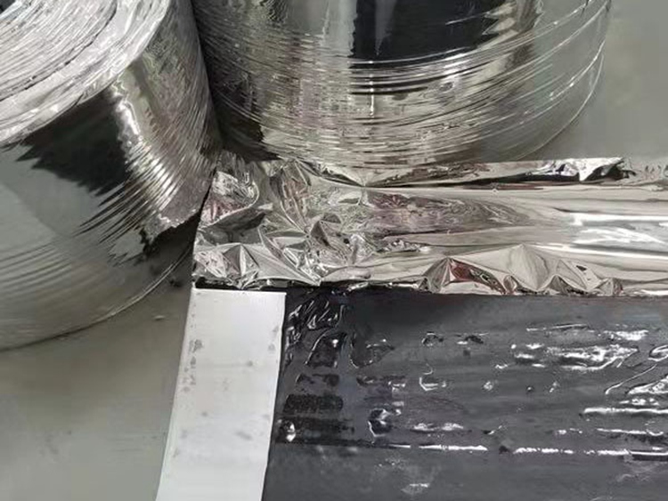 鋼板膩?zhàn)又顾畮?/><span id=