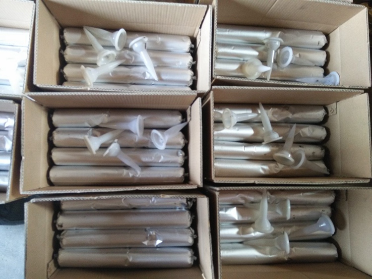 聚氨酯遇水膨脹止水膠